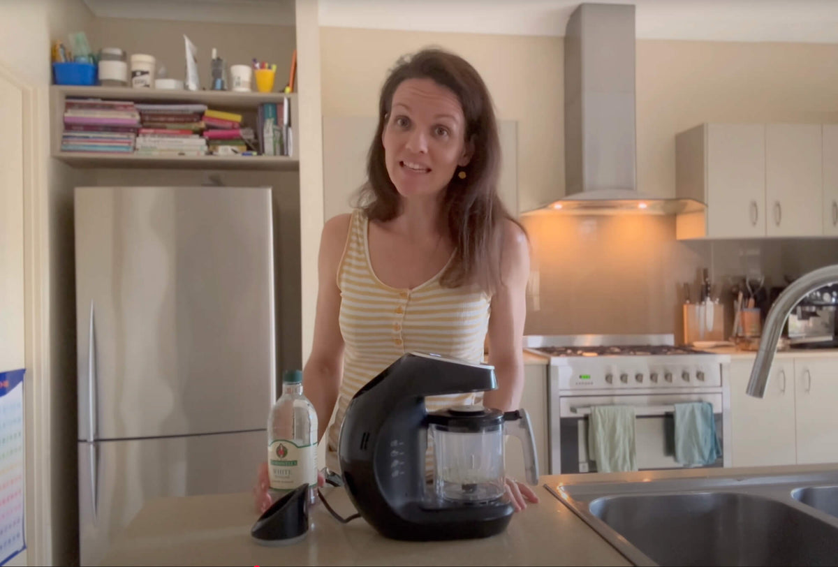 How to descale your KiddoKook Pro water tank